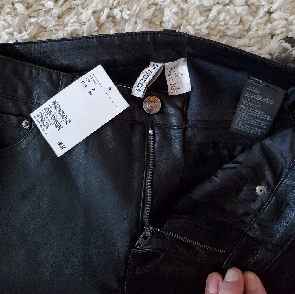 COPY - H&M NWT faux leather skinny jeans size 2 - Picture 3 of 8